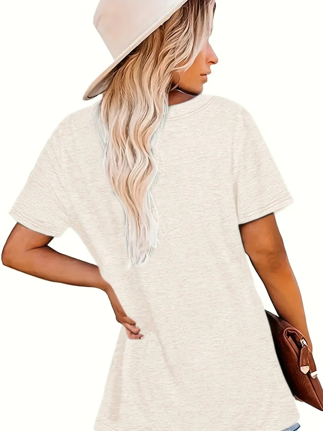 Plus Size Women Tee Heart Graphic Print T-Shirt Fashion Cotton Graphic Top Casual Short Sleeve T-Shirt For Valentine's Day Gifts
