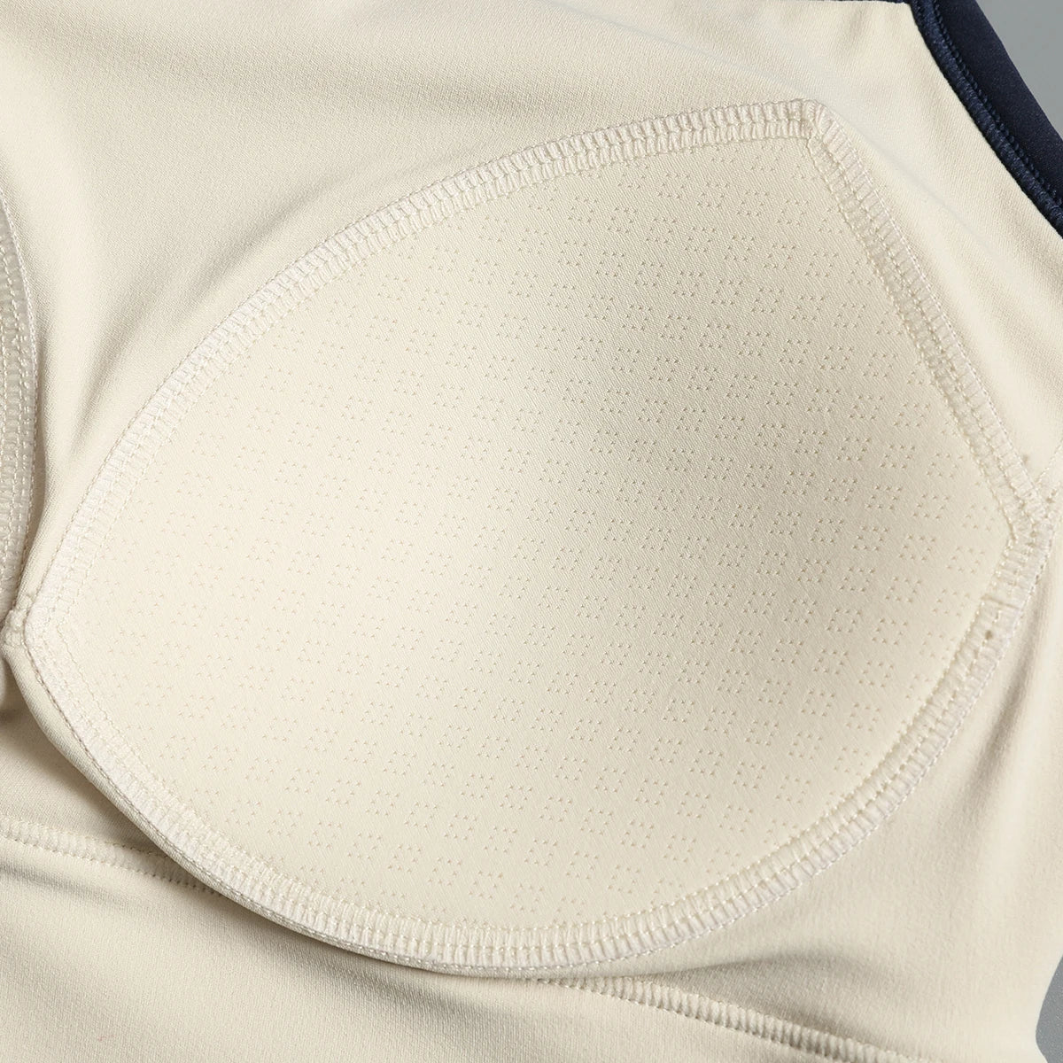 High-end integrated beauty-back bra running shock-proof gathering vest sports lingerie yoga suit outside wear bra