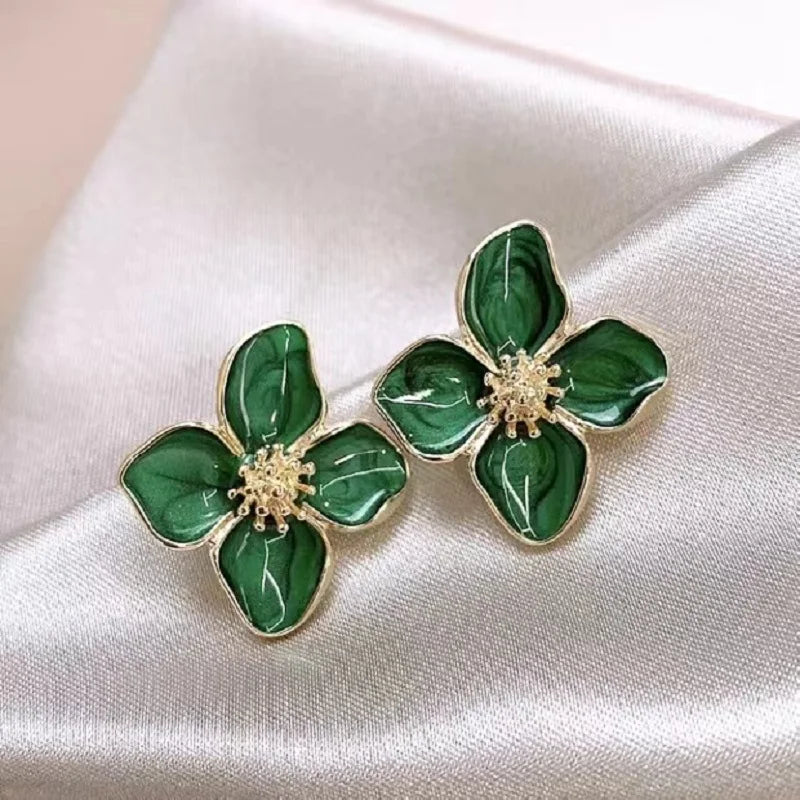 ZAKOL New Temperament Flower Earrings for Women Girls Sweet Korean Fashion Gold Color Crystal Zircon Party Accessories