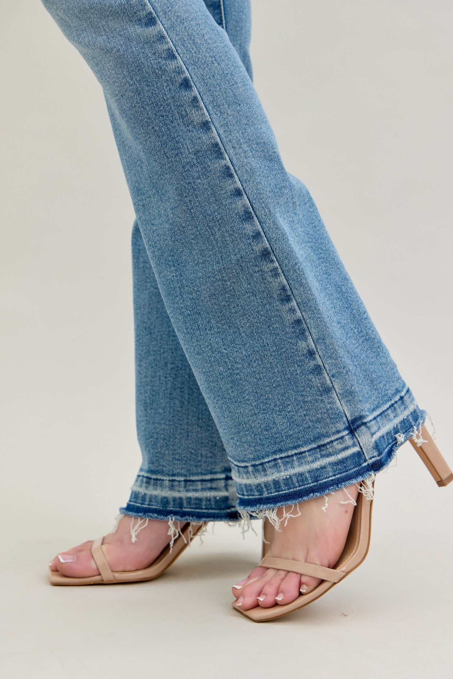 Judy Blue Jeans (NP) - Mid Rise Distressed Release Hem Boot Cut