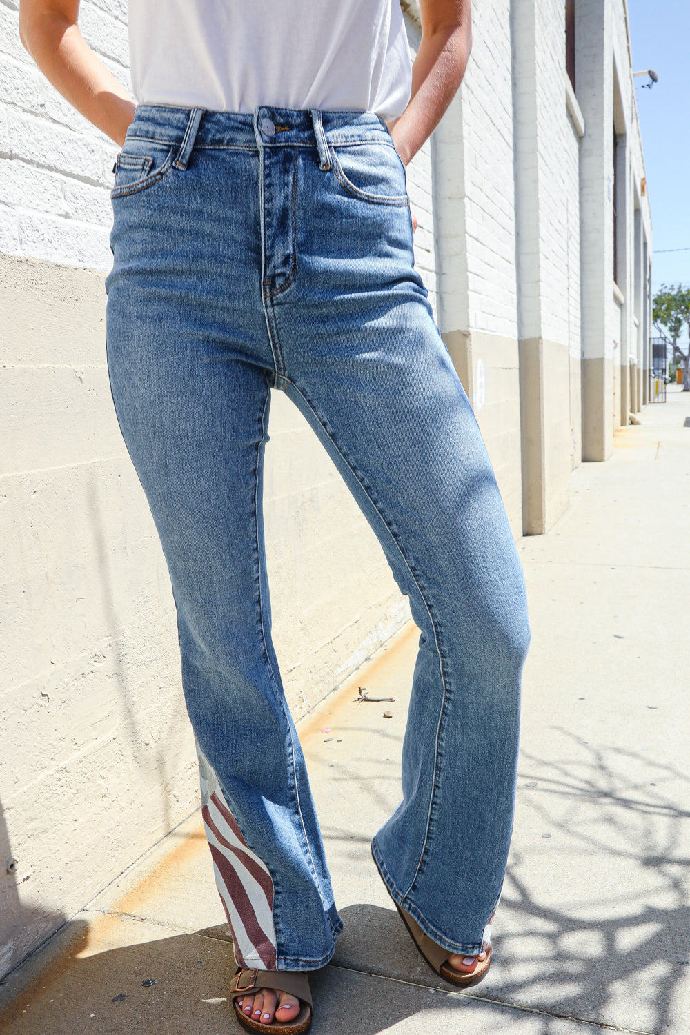 Judy Blue High-Rise Boyfriend Cuffed Hem Star Pocket Jeans