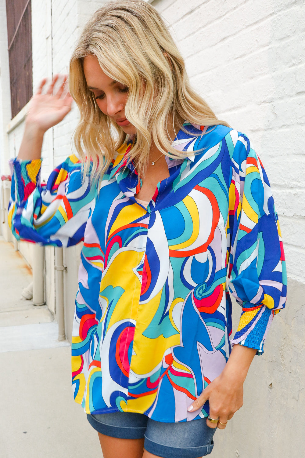 Best in Bold Abstract Print Button-Down Smock Sleeve Top