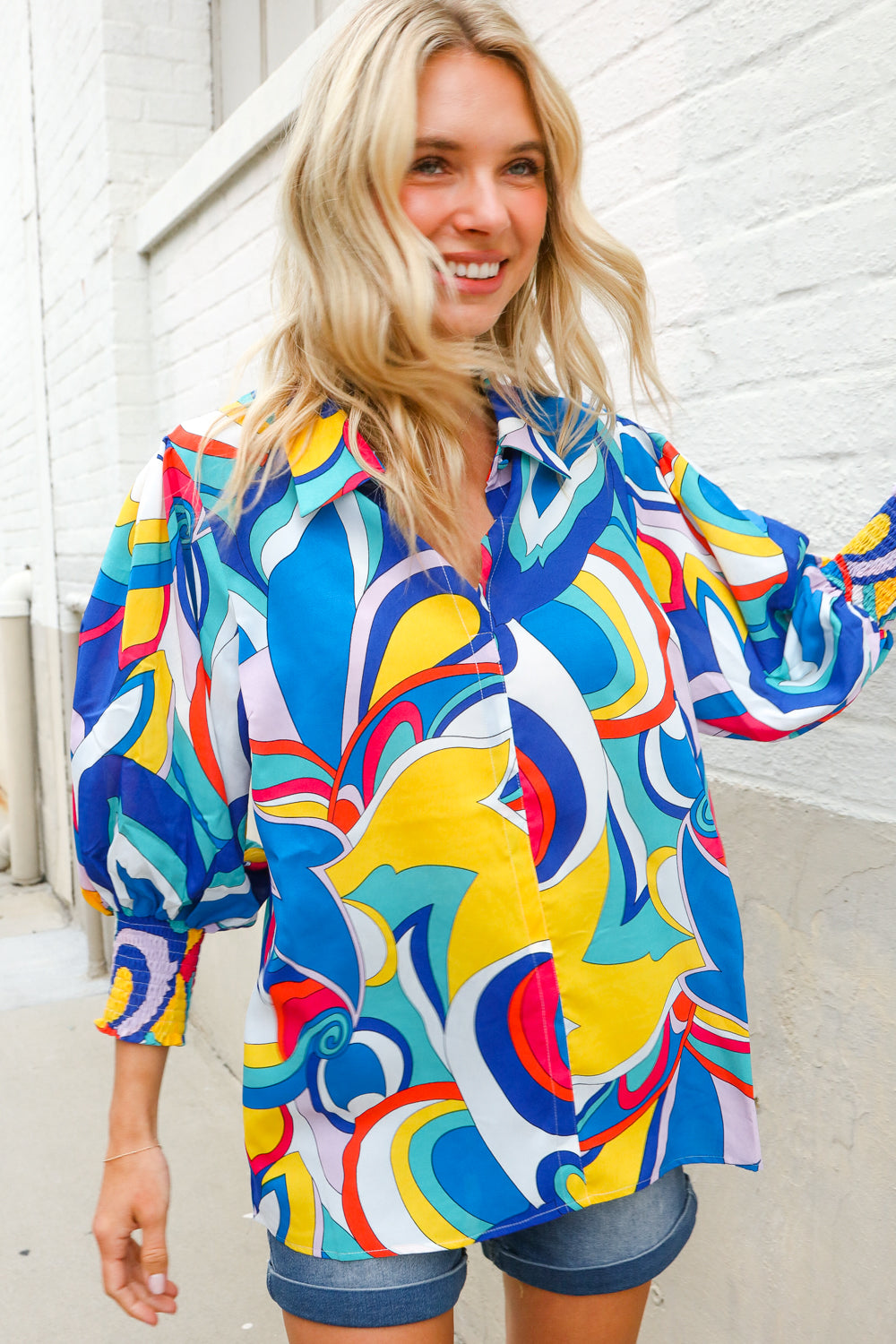 Best in Bold Abstract Print Button-Down Smock Sleeve Top