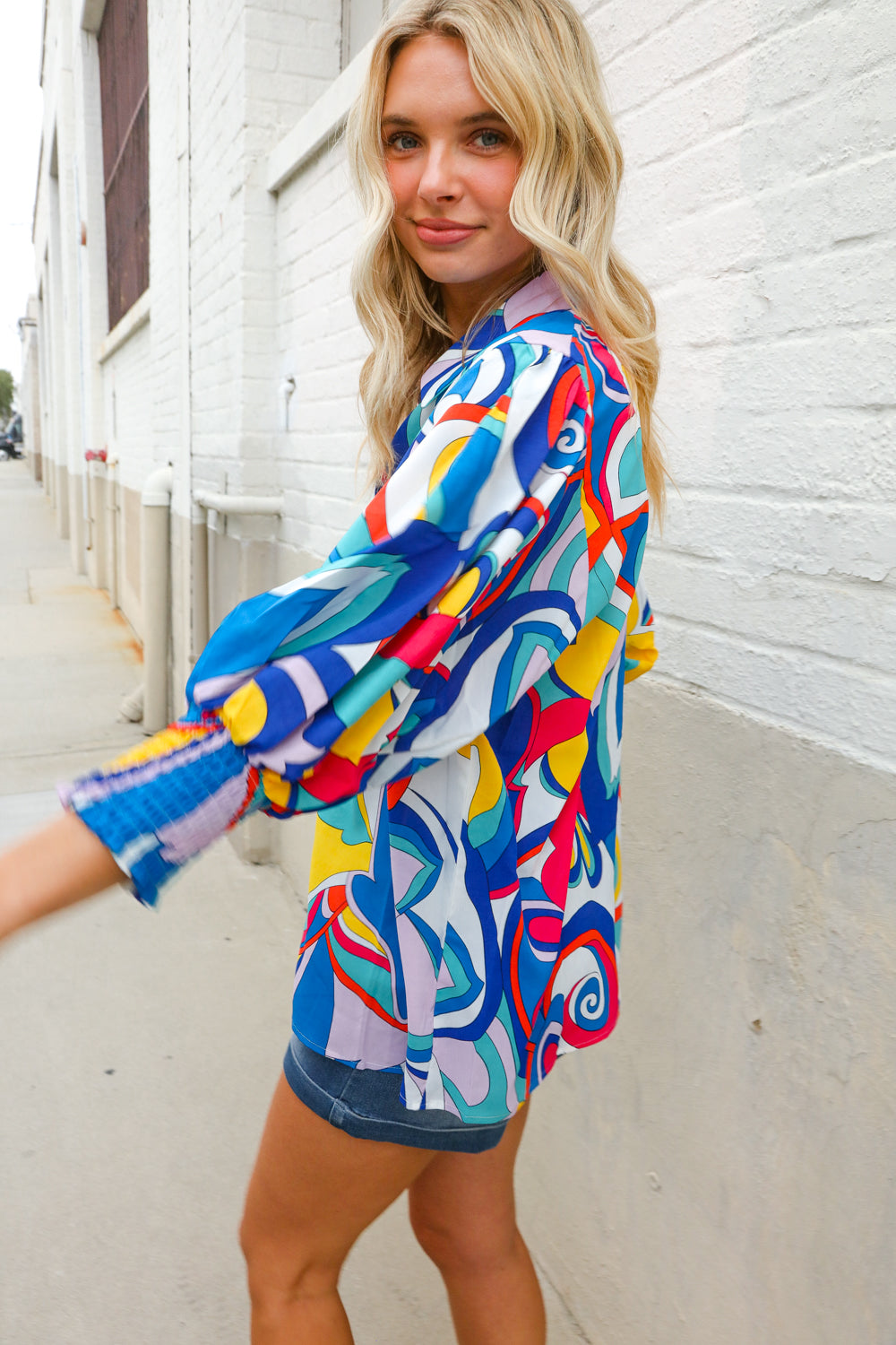 Best in Bold Abstract Print Button-Down Smock Sleeve Top