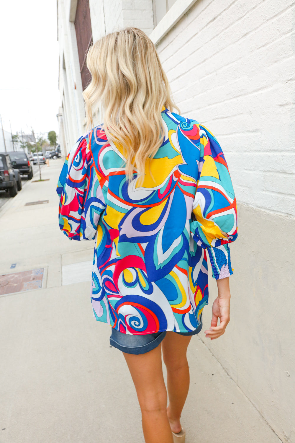 Best in Bold Abstract Print Button-Down Smock Sleeve Top