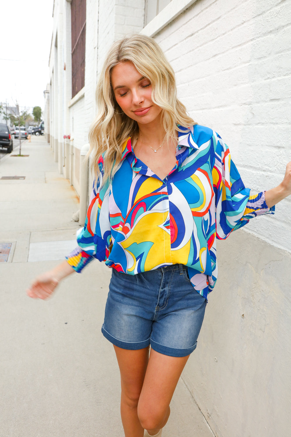 Best in Bold Abstract Print Button-Down Smock Sleeve Top