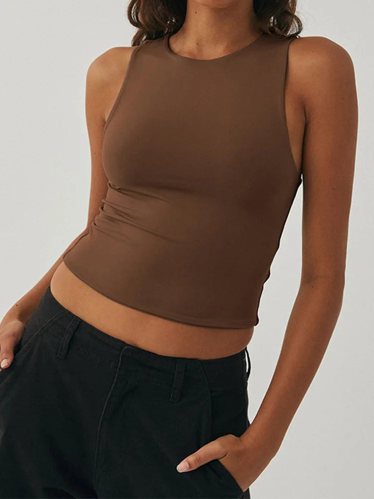 Sleeveless Tight Bottomed Shirt With Round Neck Racerback Top