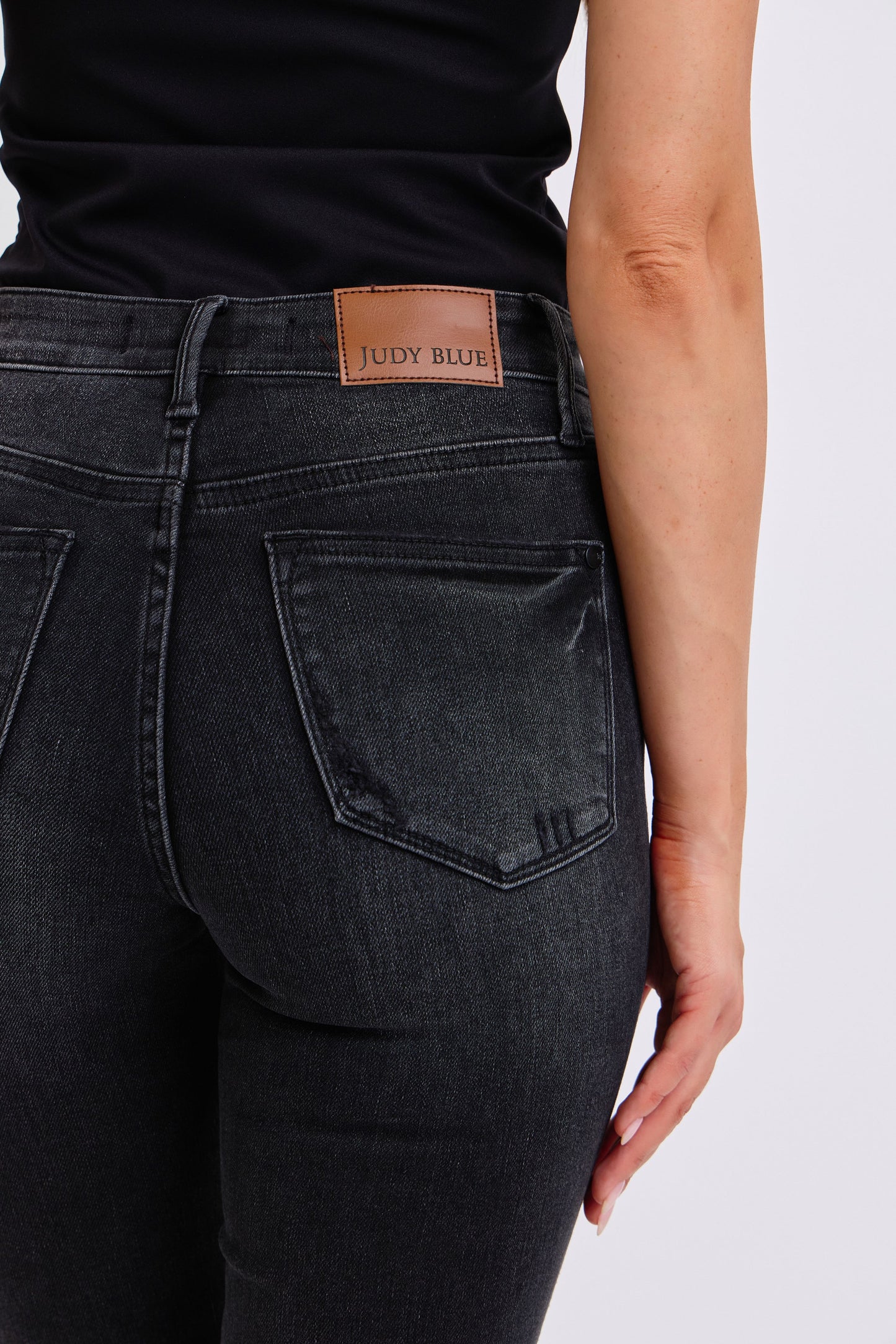 Judy Blue Jeans (NP) - Mid Rise Tummy Control Skinny - black