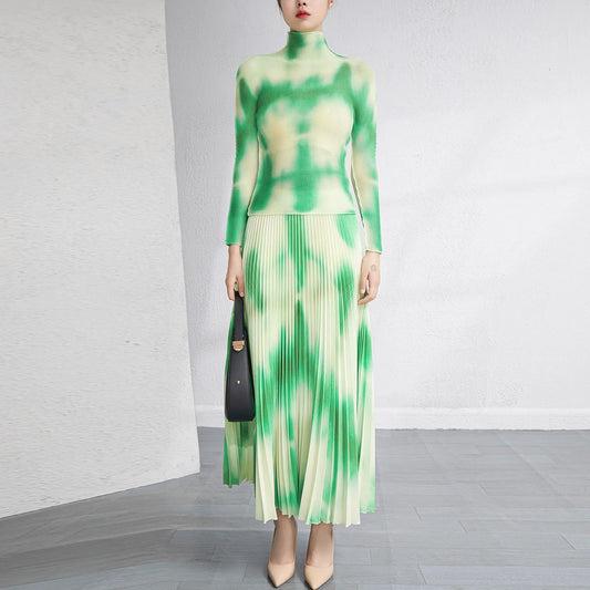 Miyake Fashion Suit Dress 2025 Spring and Summer New Pleated Stretch T-shirt Big Size Half Skirt 2-piece Set