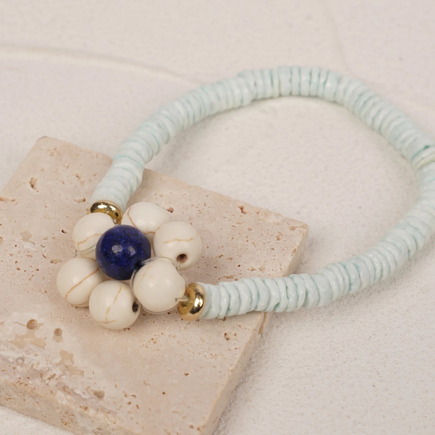 Hand Beaded Elastic Semi-Precious Synthetic Stone with Shell Bracelet  (7-011)