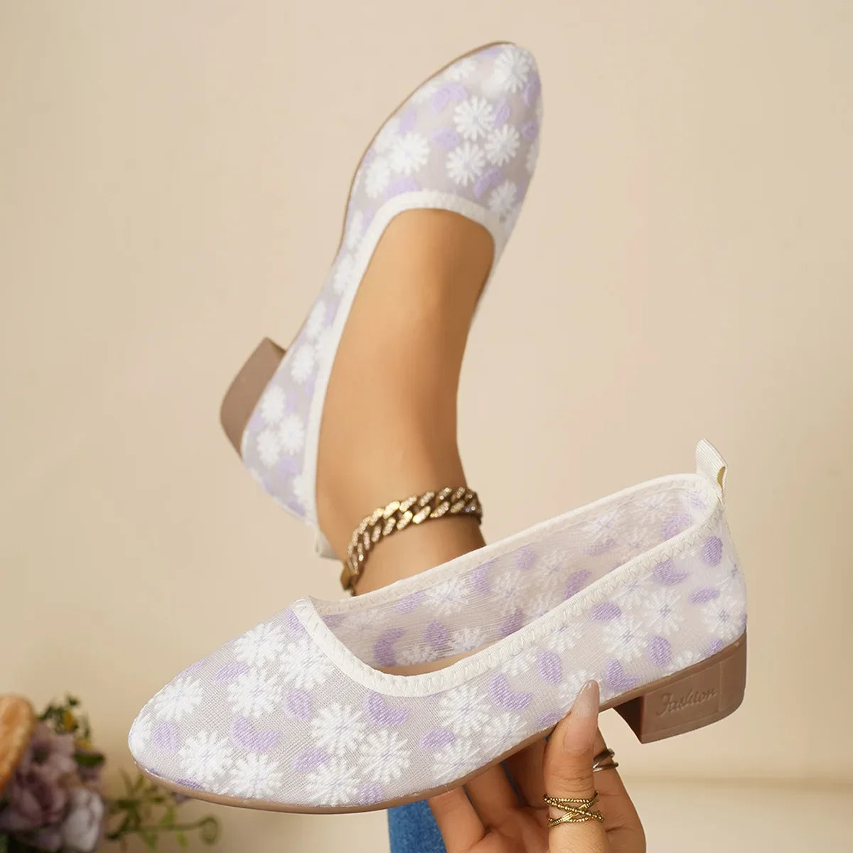 Women's Shoes 2025 Mary Jane's Spring Fashion  Summer New Lace Cutout Shallow Mouth Low Heel Casual Single Shoe for Women