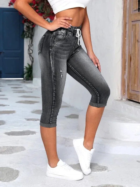 Hole Jeans Women Calf Length Denim Pants Fit High Waist Drawstring Pockets Vintage Pencil Trousers 2025 Streetwear Denims Summer