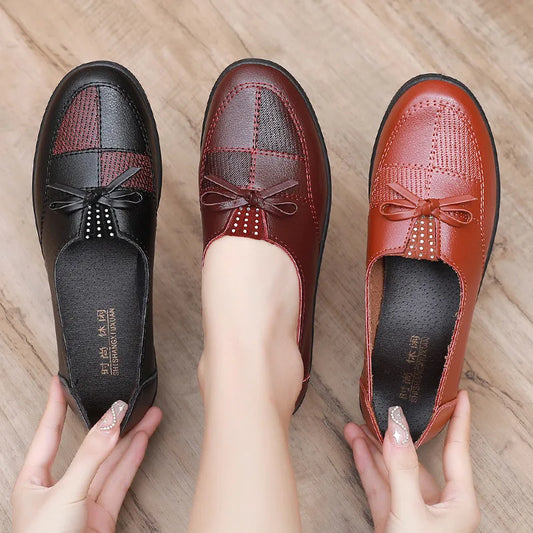 2024 Cheap Shoes Women Leather Flats Female Flats Spring Shoes Classic Women's Loafers Casual Leather Shoes